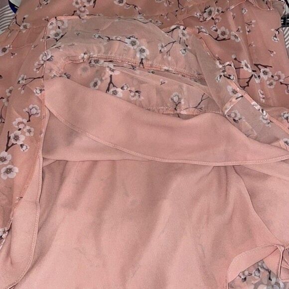 FAME AND PARTNERS Tiered Floral Dress Womens Size 2 - Picture 8 of 11